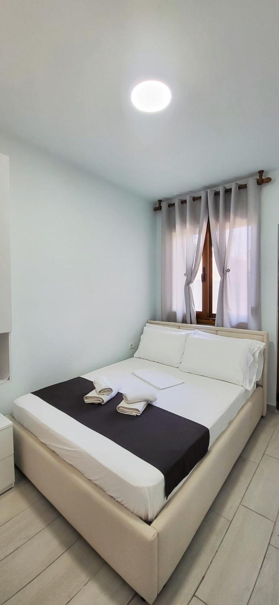 Sunny Guest House Vlore Exterior photo